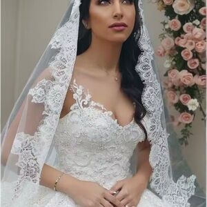Elegant White Lace Bridal Gown